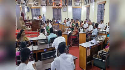 காஞ்சிபுரம் மேயர் தலைமையில் மாமன்ற உறுப்பினர்கள் கூட்டம்...எம்பி, எம்எல்ஏக்கள் பங்கேற்பு