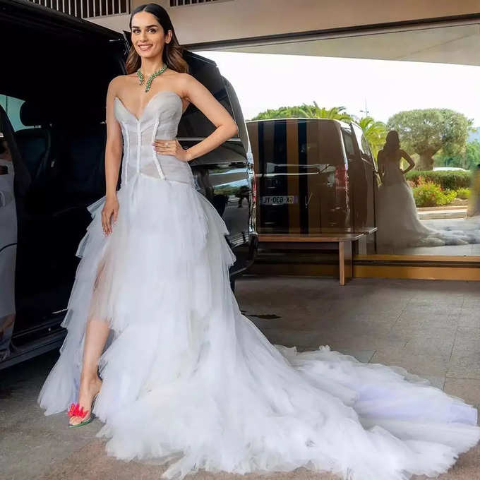 Manushi Chhillar