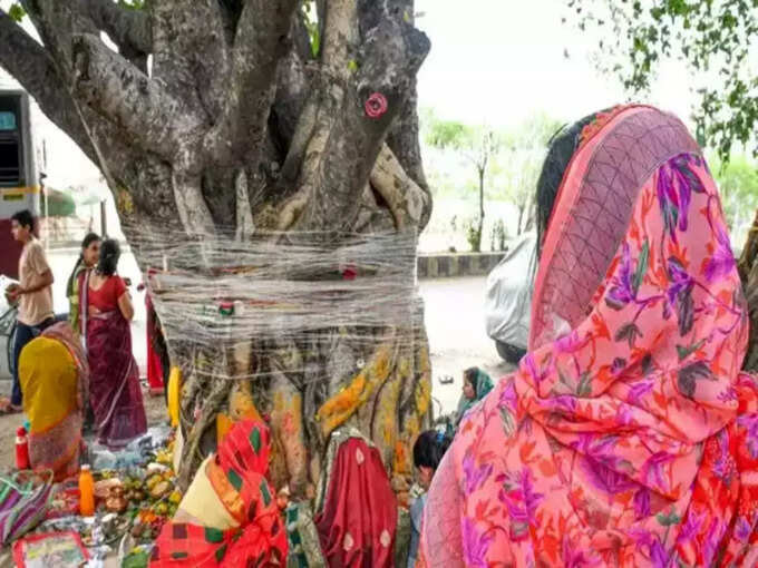 సావిత్రి వ్రతం పూజా విధానం..