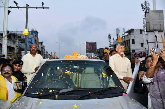 విశాఖలో చంద్రబాబు క్రేజ్ చూశారా