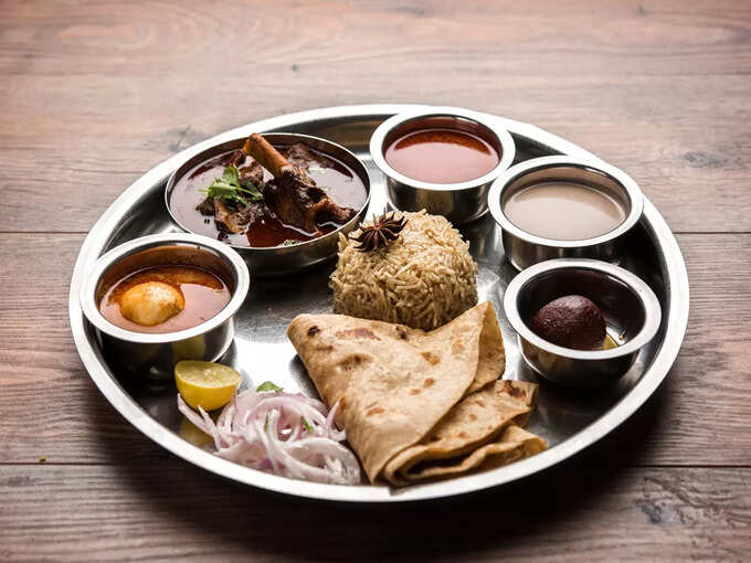 1. Have dinner at this time 1. Have dinner at this time