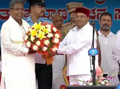 LIVE | Karnataka CM Oath Ceremony: 5 ಗ್ಯಾರಂಟಿ ಜಾರಿಗೆ ಸಂಪುಟ ಸಭೆಯಲ್ಲಿ ತಾತ್ವಿಕ ಒಪ್ಪಿಗೆ: ಮುಂದಿನ ಸಭೆ ವೇಳೆ ಜಾರಿ