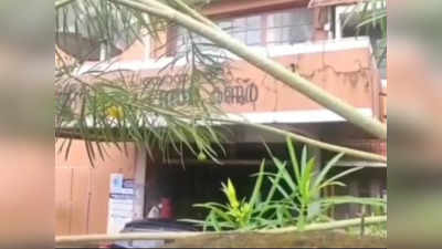 മധ്യവയസ്കന്‍റെ മൃതദേഹം സംസ്കരിക്കാതെ ഭാര്യമാരും സഹോദരങ്ങളും; സ്വത്തിനെ ചൊല്ലി തര്‍ക്കം; ആശുപത്രിയില്‍ കാത്തുകെട്ടിക്കിടന്നത് മണിക്കൂറുകളോളം