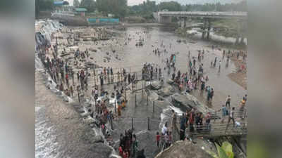 கொடிவேரி தடுப்பணையில் குவியும் டூரிஸ்ட் - கோடை காலத்தில் குதூகலம்... அதுமட்டும் இருந்தால் நல்லா இருக்குமாம்!