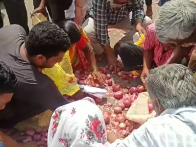 Onion Price: खंडवा में प्याज के आंसू क्यों रो रहे हैं किसान? जानिए क्‍या है वजह