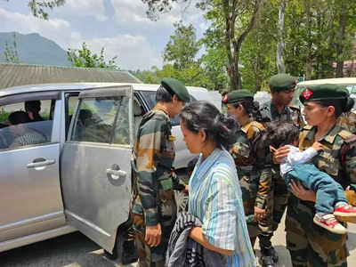 Manipur Violence : নতুন করে অশান্তির আঁচ মণিপুরে, মিজোরামে গিয়ে আশ্রয় কয়েক হাজার বাসিন্দার