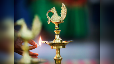 Lakshmi Blessing: ಲಕ್ಷ್ಮಿಯನ್ನು ಒಲಿಸಿಕೊಳ್ಳಲು ಪ್ರತಿನಿತ್ಯ ಈ 4 ಕೆಲಸ ಮಾಡಿ ಸಾಕು..!