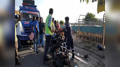 கோவில்பட்டியில் லாரி மீது பைக் மோதி கோர விபத்து; 2 இளைஞர்கள் சம்பவ இடத்திலேயே பரிதாப பலி!