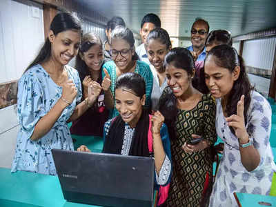 Maharashtra HSC Result 2023: बारावीच्या विद्यार्थ्यांचे निकाल वेबसाइटवर जाहीर, येथे क्लिक करुन पाहा