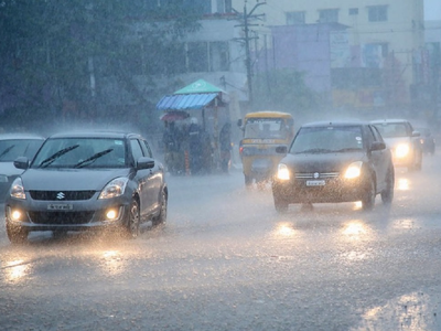 Kerala Rain:അടുത്ത നാല് ദിവസം ഇടിവെട്ടി മഴയും കാറ്റും; ഈ ജില്ലകളിൽ മുന്നറിയിപ്പ്, മത്സ്യത്തൊഴിലാളികൾക്ക് മുന്നറിയിപ്പ്