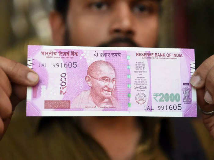 2000 rupees note