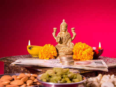 Nirjala Ekadashi 2023: নির্জলা একাদশীতে এই টোটকায় খুশি করুন লক্ষ্মীকে, ঘর ভরবে সম্পদে!