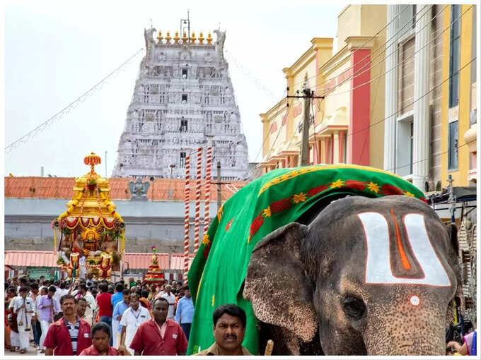 பக்தர்கள் கோரிக்கை