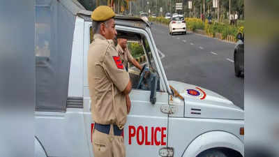 Delhi Police : ১৭ বছর আগে এক যুবকের হাত ধরে ঘরছাড়া মহিলা! অবশেষে উদ্ধার দিল্লি পুলিশের চেষ্টায়