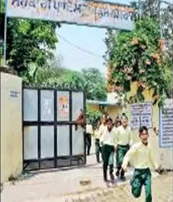 dharmendra father school dharmendra father school