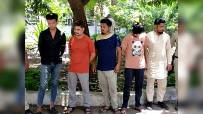 इंदौर में संघ और बजरंग दल के खिलाफ विवादित पर्चे बांटने वाले 5 आरोपी गिरफ्तार