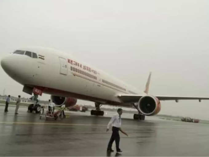 दिल्ली एयरपोर्ट पर कई उड़ानें प्रभावित
