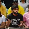 bajrang punia share video emergency wrestler protest - साक्षी-विनेश के बीच  लड़ाई, बजरंग पूनिया ने क्यों कहा इमरजेंसी है?