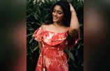 Eesha rebba: ஈஷா ரேப்பாவின் செம கியூட் கிளிக்ஸ்..!