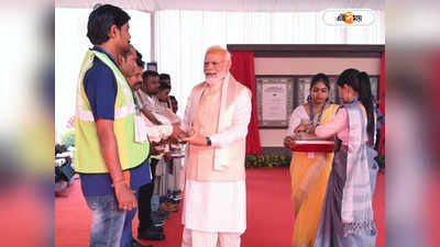 New Parliament Building Inauguration : নতুন সংসদ ভবন নির্মাণ শ্রমিকদের সংবর্ধনা,  উত্তরীয়-স্মারক তুলে দিলেন প্রধানমন্ত্রী