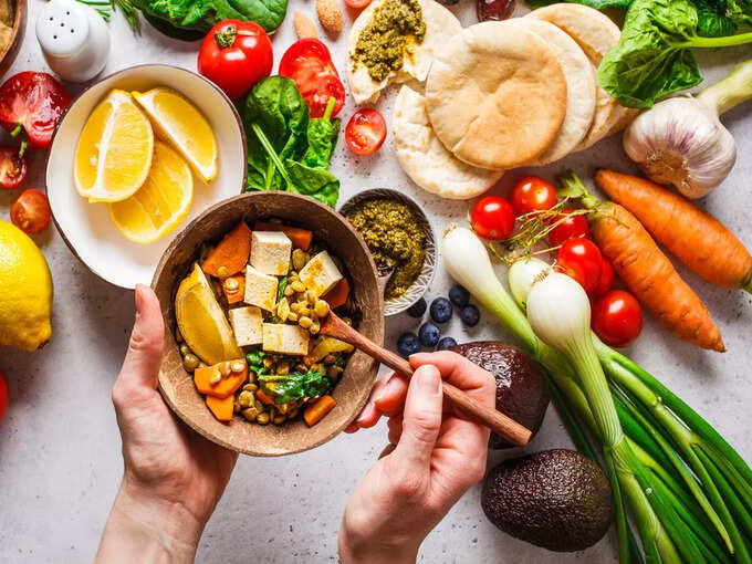 Eat light food Eat light food