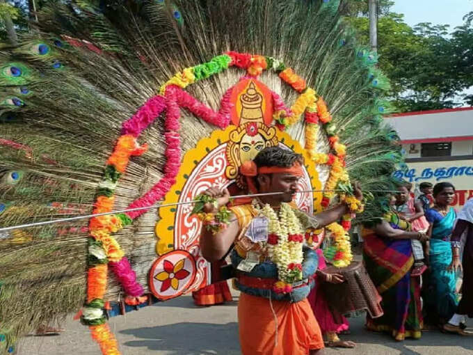 காவடி தூக்கி நேர்த்திகடன்