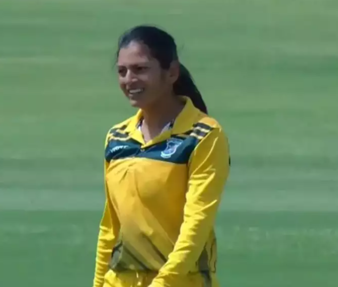 મહારાષ્ટ્ર મહિલા ક્રિકેટ ટીમની સભ્ય છે ઉત્કર્ષા