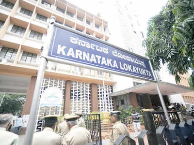 भ्रष्टाचार के खिलाफ ऐक्शन में कर्नाटक सरकार; 15 अधिकारियों के 57 ठिकानों पर छापेमारी, आय से अधिक संपत्ति का आरोप
