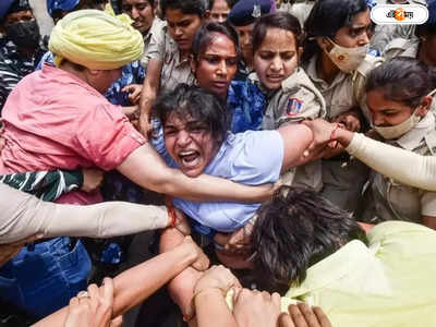 Wrestler Protest: ভুয়ো খবর, বৃজ ভূষণের বিরুদ্ধে ওঠা অভিযোগ নিয়ে মুখ খুলল দিল্লি পুলিশ