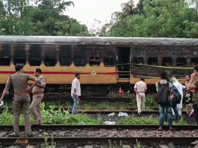 Kannur Train Incident:തീ ആദ്യം കണ്ടെങ്കിലും കാര്യമാക്കിയില്ല, ബോഗി ആളിക്കത്തിയതോടെ ഞെട്ടി; തീയിട്ടതാകാമെന്ന് പ്രാഥമിക നിഗമനം