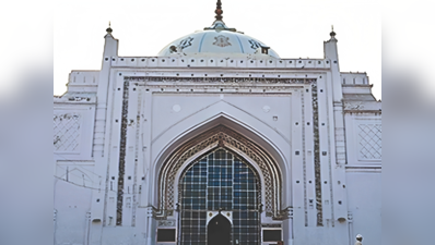 Budaun: रजिया सुल्तान वाली मस्जिद को हिंदू महासभा ने बताया नीलकंठ मंदिर, याचिका पर ASI ने लगाईं 4 आपत्तियां
