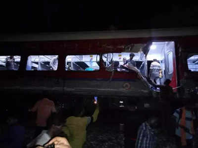Odisha Train Accident: तीन ट्रेनों की टक्कर, 50 की मौत और 350 से अधिक घायक, कैसा हो गया इतना भयानक हादसा?