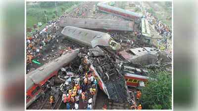 Odisha coromandel train accident live updates : குவியல் குவியலாக சடலங்கள்... பதை பதைக்க வைக்கும் காட்சிகள்... நாட்டையே உலுக்கிய கோர விபத்து!