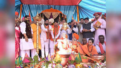 एकनाथ शिंदे सरकार ने एक साल पहले मना लिया शिवाजी का 350 वां राज्याभिषेक दिन! जितेंद्र आव्हाड ने लगाया बड़ा आरोप