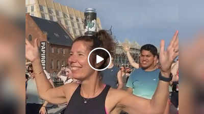 Beer Yoga Class: दो घूंट बीयर पीकर योग करते हैं लोग, विदेश में 4 सालों से चल रही है अजीबोगरीब क्लास, Video Viral