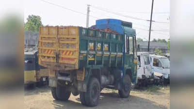 திருச்சி அருகே சட்டவிரோதமாக கிராவல் மண் கடத்தல்:  5 பேர் மீது வழக்கு பதிவு... இருவர் கைது