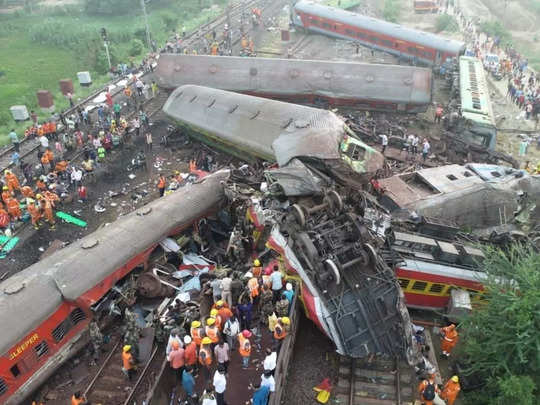 ओडिशा ट्रेन हादसा : सेफ्टी का फंड क्यों घटा, सिर्फ 4% रूट पर कवच क्यों...? कांग्रेस ने दागे PM मोदी पर 7 सवाल 