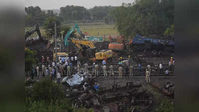 Odisha Train Accident: ರೈಲ್ವೆ ಸಚಿವರ ರಾಜೀನಾಮೆಗೆ ಒತ್ತಡ: ಮಮತಾ, ಲಾಲು ಅವಧಿಯ ದುರಂತಗಳ ಪಟ್ಟಿ ಪ್ರಕಟಿಸಿದ ಬಿಜೆಪಿ