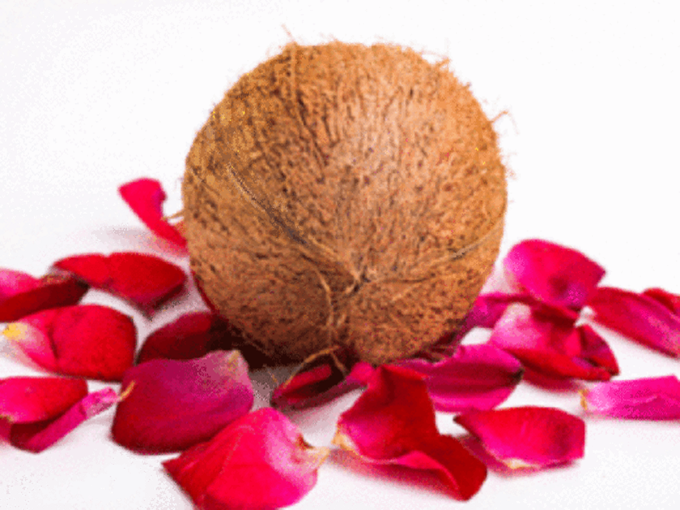 धन संबंधी समस्याओं के लिए एकाक्षी नारियल का उपाय