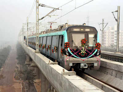 ब्लू-एक्वा लाइन के बीच नहीं बन सकता नया मेट्रो स्टेशन, सर्वे के बाद मंत्रालय को NMRC ने भेजा जवाब