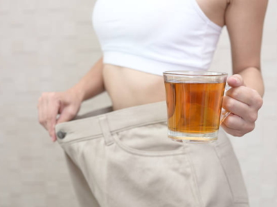 Weight Loss Drink : कंबर, पोट आणि मांडीवरची लटकणारी चरबी कमी करतील हे ४ ड्रिंक्स