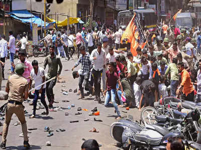 Kolhapur News: इंटरनैट पर बैन की तैयारी, अब तक 7 की हुई गिरफ्तारी, औरंगजेब-टीपू पर तनाव के बाद कोल्हापुर का हाल
