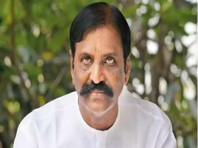 vairamuthu closeup