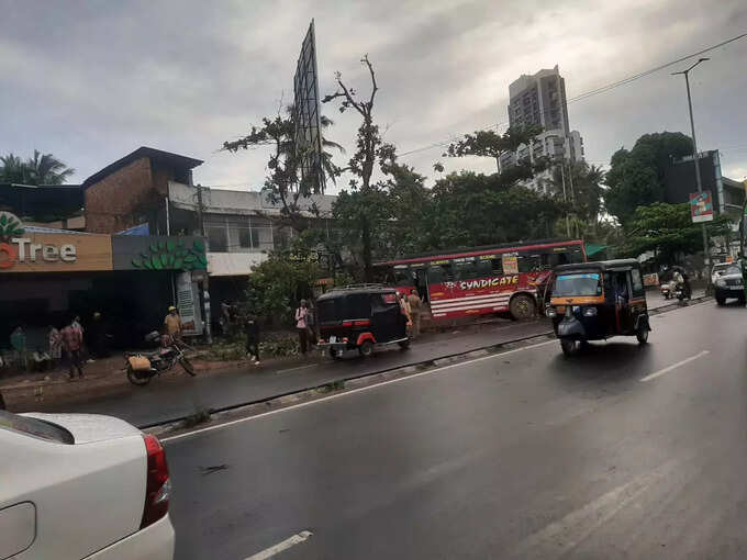 Kozhikode Bus Accident