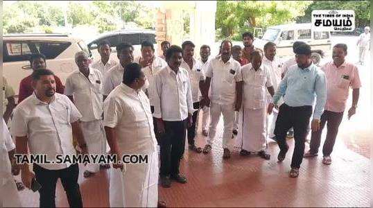 admk nominations for district planning committee members
