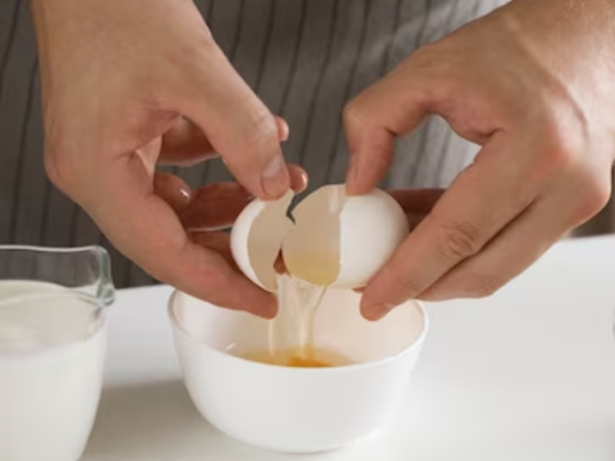 ऐसे चेक करें अंडा असली है या नकली