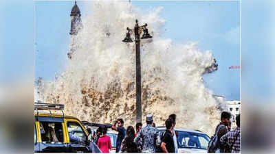 Mumbai Weather: वादळपूर्व तडाखा, समुद्र खवळलेला, वादळी वाऱ्याने झाडांची पडझड, बिपरजॉयचा मुंबईला फटका