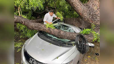 Cyclone Biparjoy: चक्रीवादळात गाडीचं नुकसान झालं तर कसा मिळेल विम्याचा लाभ? नियमांबद्दल जाणून घ्या सविस्तर