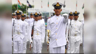 Indian Navy Recruitment: ভারতীয় নৌসেনায় চাকরি করবেন? 4 হাজারের বেশি পদে আবেদনের আজই শেষ দিন