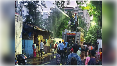 Nagpur News : दंतेश्वरी परिसरातील झोपडपट्टीत आग; सिलिंडरचा स्फोट झाल्याची प्राथमिक माहिती